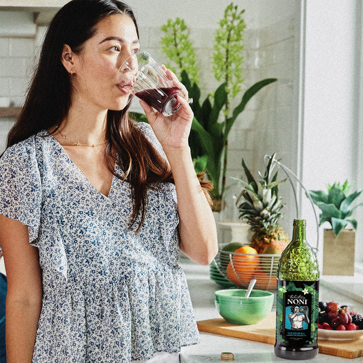 Daily Foundation Pack – lifestyle photo