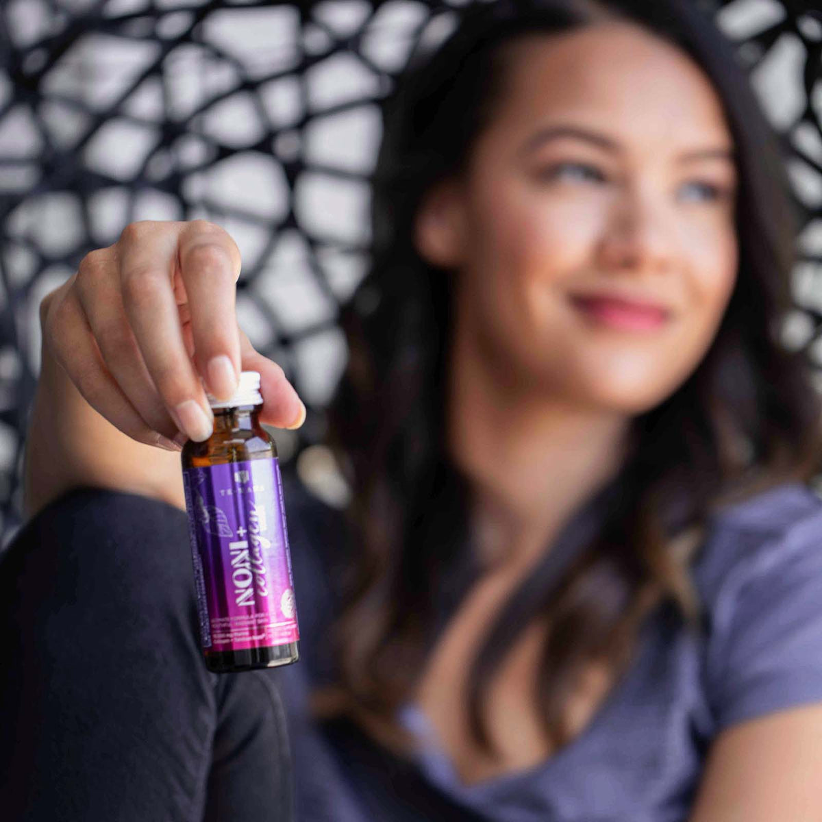 TeMana® Noni + Collagen – lifestyle photo